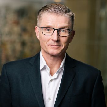 Stephen Millar 