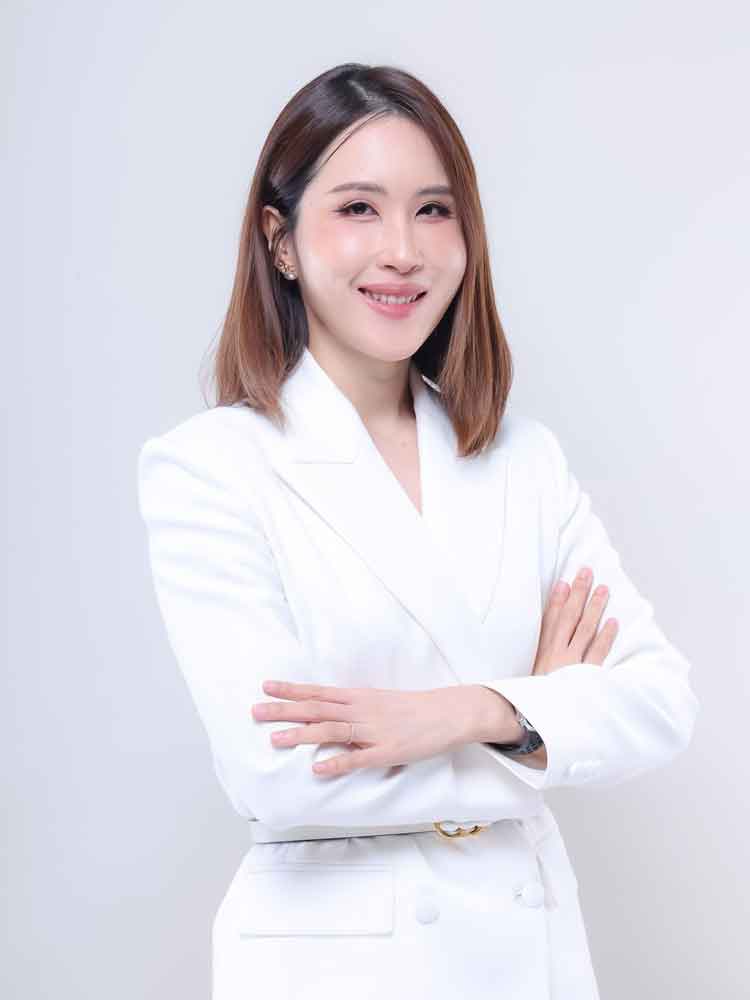 Martina Watcharawaratorn